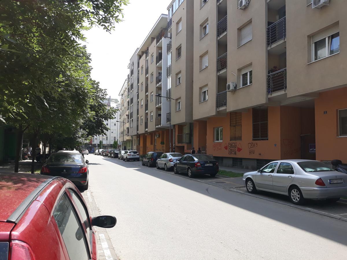 Apartment Azzuro 2 โนวีซาด ภายนอก รูปภาพ